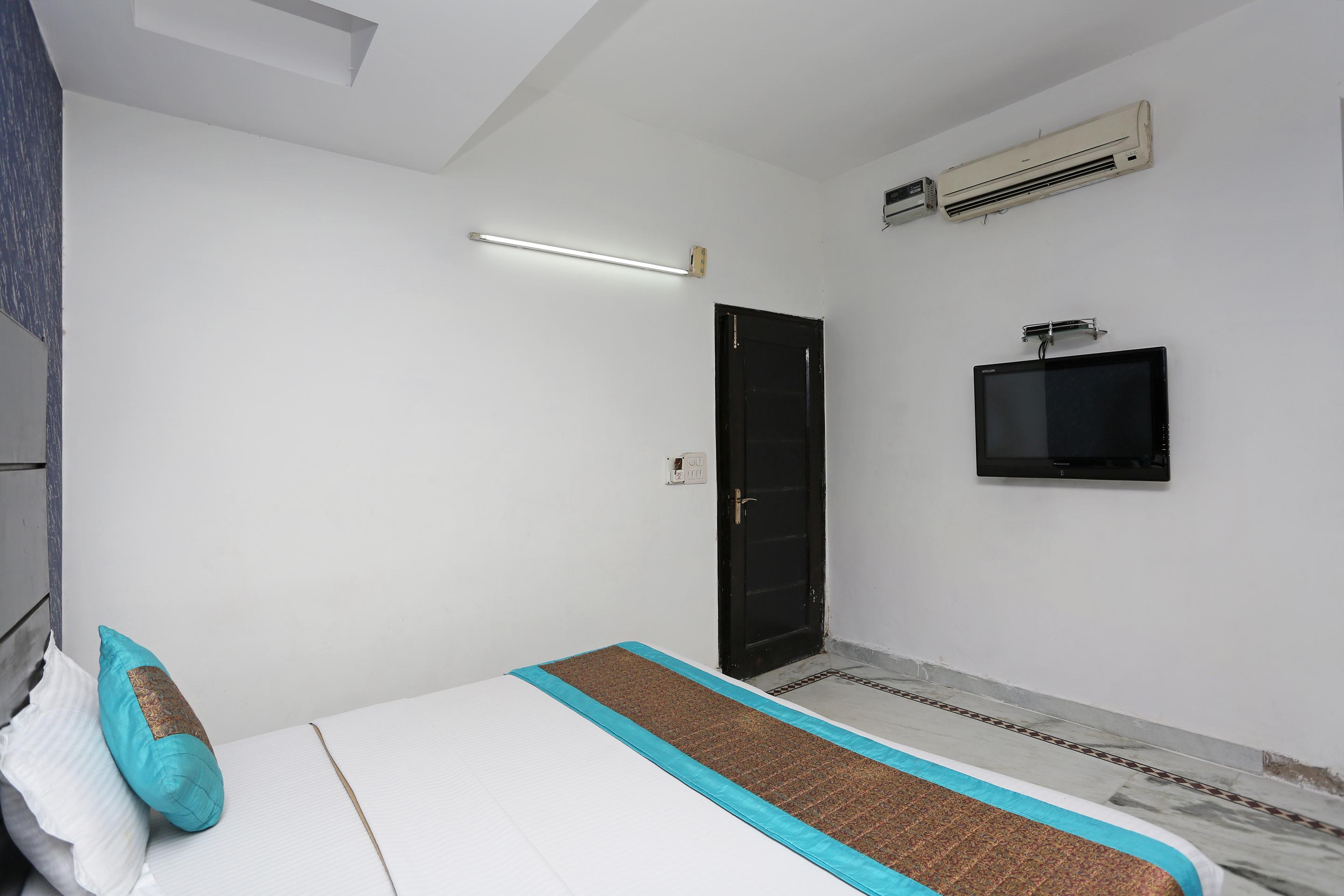 Oyo 337 Hotel Anand Delhi  Exterior photo